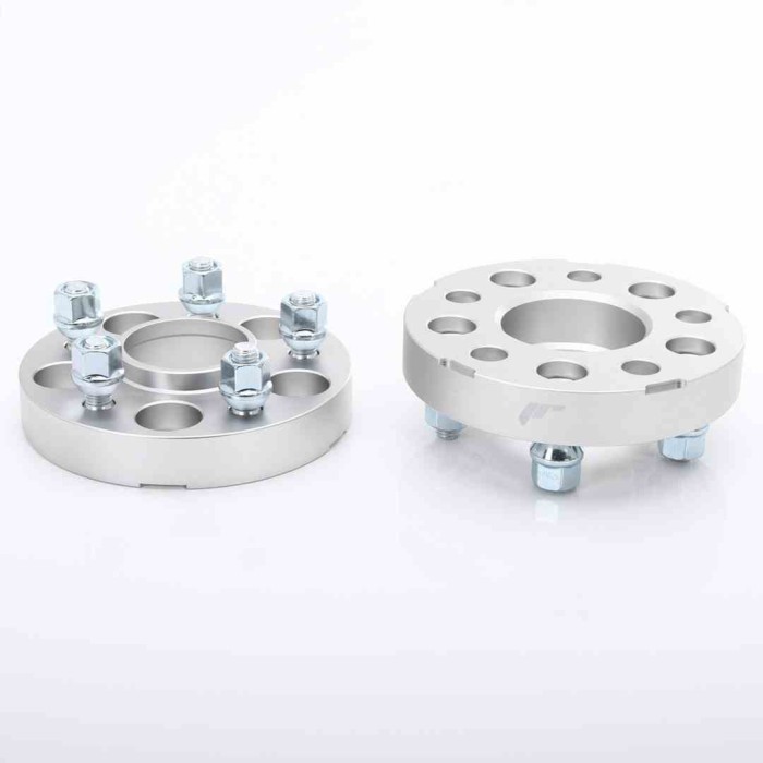 JRWA3 Adapters 20mm 5x114 67,1 67,1 Silver (1)