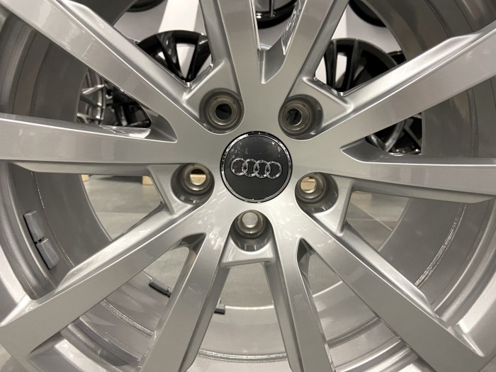 Oryginalne felgi 18 5x112 Audi 4N0601025A (3)