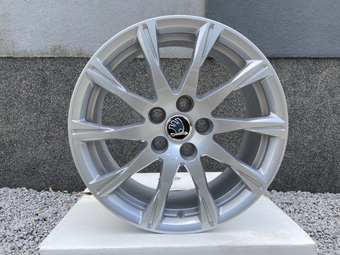 17” 5x112 Oryginalne felgi AUDI VW SKODA 8W0601025C