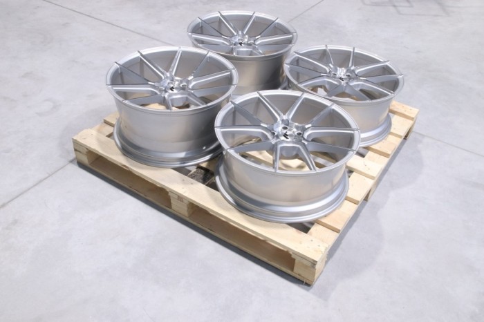 Set of JR30 20x8,5 ET23 + 20x10 ET34 5x110 Silver Machined