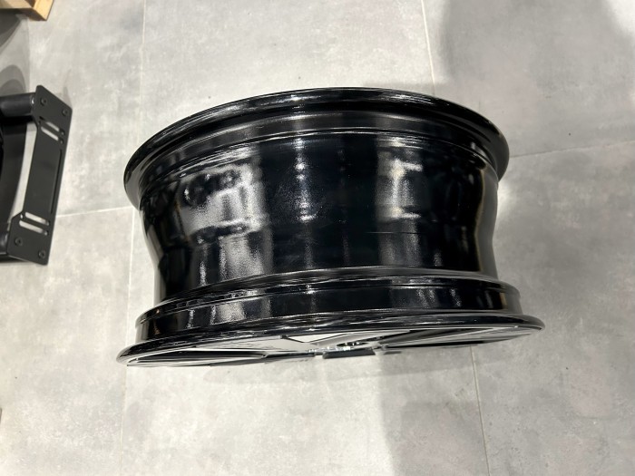 Oryginalne felgi aluminiowe 17 4x108 Peugeot 208 II Opel Corsa F eCorsa
