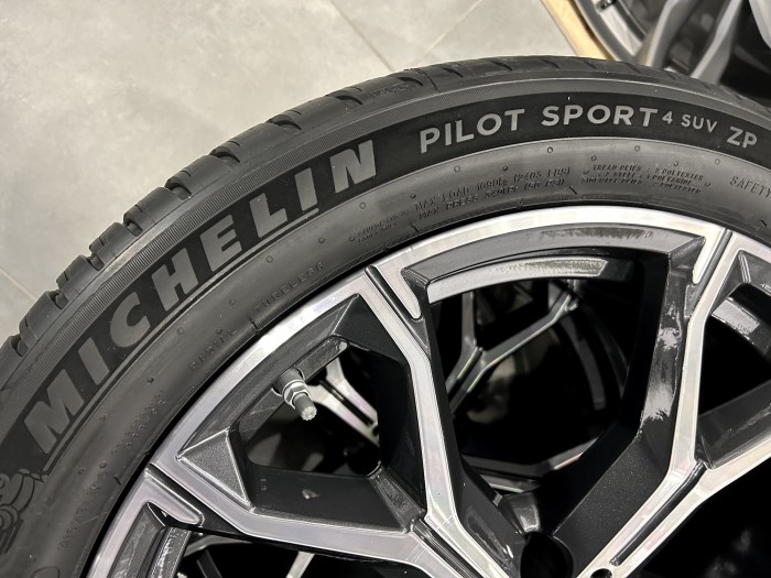 Oryginalne koła letnie 21 5x112 BMW X5 G05 G18 X6 G06 Michelin RunFlat TPMS (4)