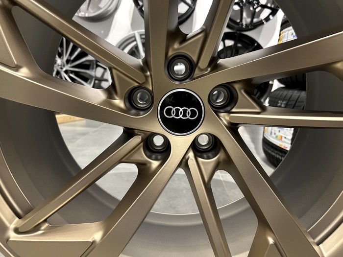 Oryginalne felgi 20 5x112 ET26 Audi 8W0601025CN