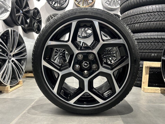 Oryginalne koła letnie 18 5x108 ET48 Opel ASTRA L