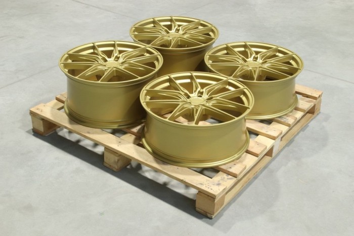 Set of JR44 20x8 ET20 + 20x9,5 ET28 5x112 Matt Gold (1)