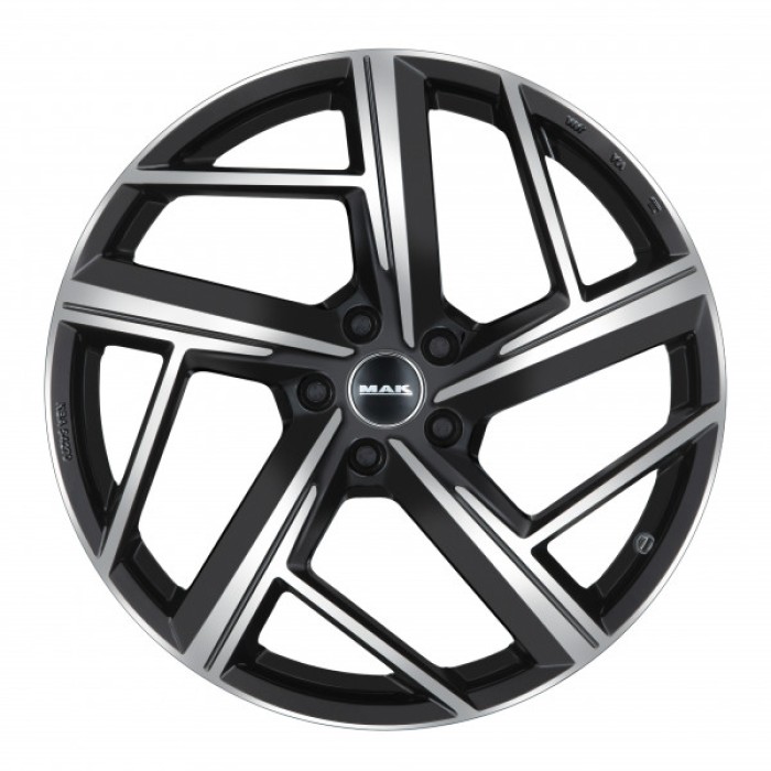MAK QVATTRO 8.5X19 5X112 ET38/66.45 CZARNY/POLER (1)