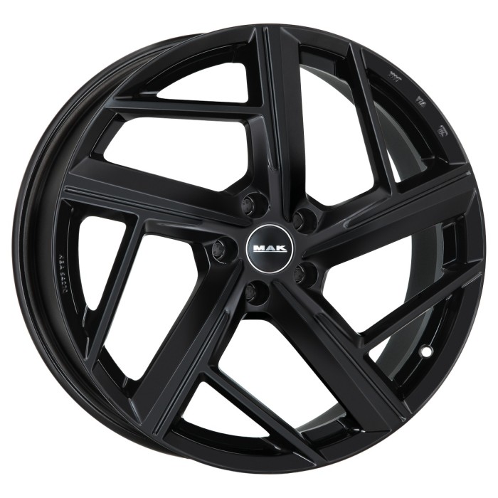 MAK QVATTRO 8.5X21 5X112 ET33/66.45 CZARNY (1)