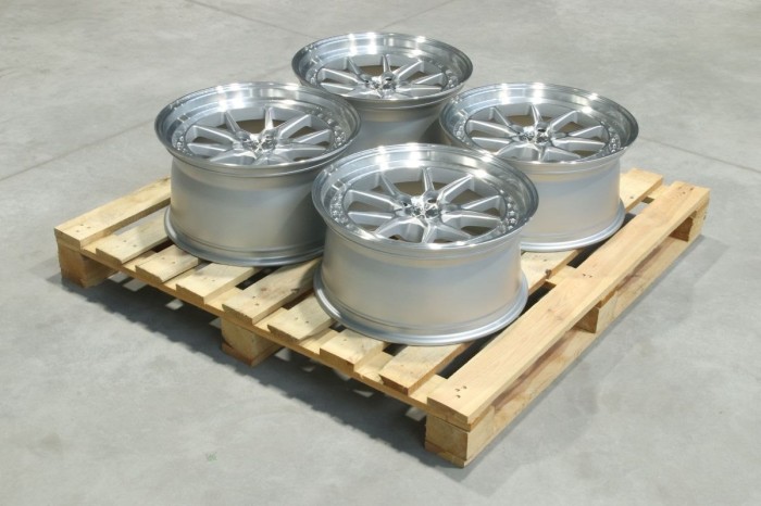 Set of JR39 18x8,5 ET30 + 18x9,5 ET15 5x120 Silver Machined Face (1)