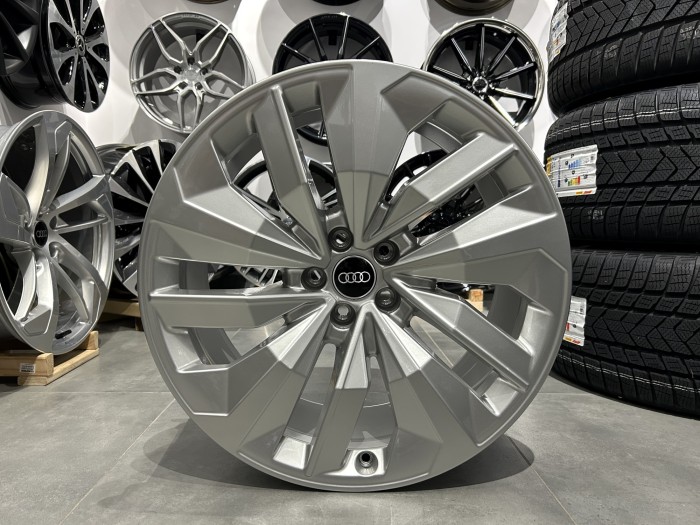 Oryginalne felgi 20 5x112 ET20 Audi 4KE601025P (2)