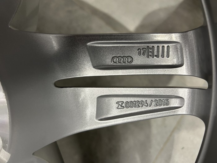 Oryginalne felgi 18 5x112 ET40  AUDI 8W0601025R (5)