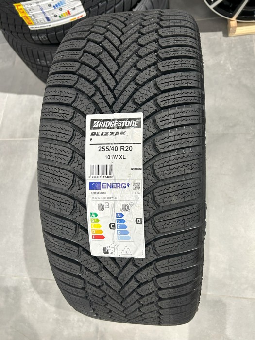 Oryginalne koła zimowe 20 5x112 ET30 Audi A6 C8 / A7 4K 4K8601025F (4)