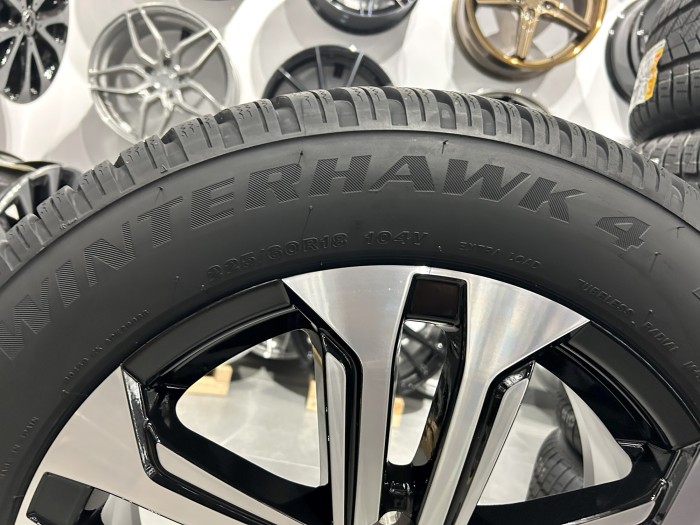 Oryginalne koła zimowe 18 5x114.3 Toyota RAV4 V 225/60R18 Firestone TPMS (4)