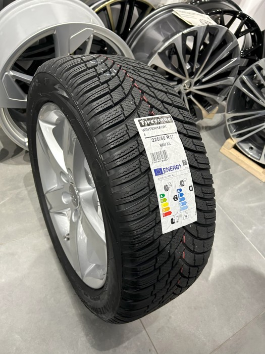 Oryginalne koła zimowe 17 5x112 ET46 Audi A4 B8 (4)