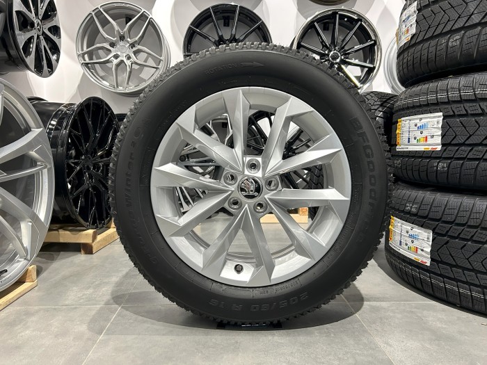 Oryginalne koła zimowe 16 5x100 Skoda Kamiq VW T-Cross Taigo (1)