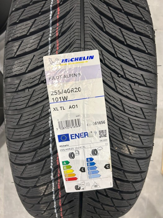 Oryginalne koła zimowe 20 5x112 ET30 Audi A6 C8 / A7 4K 4K8601025F (5)