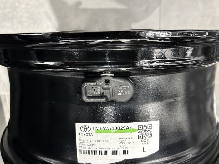 Oryginalna felga 18 5x114.3 ET50 60.1 TOYOTA CH-R Corolla Cross Yaris Cross (4)