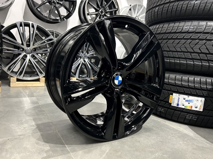 19 5x112 ET37 Oryginalne felgi BMW X5 F15  Styling 467 Black (2)