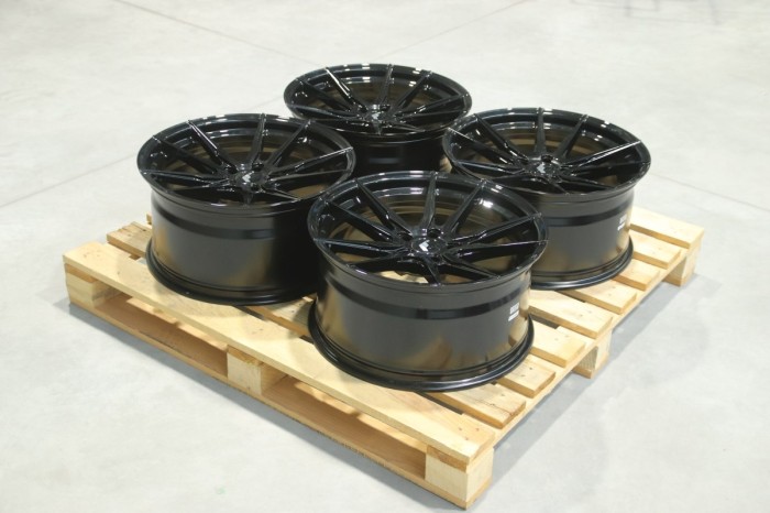 Set of JR21 19x9,5 ET29 5x112 Gloss Black (1)