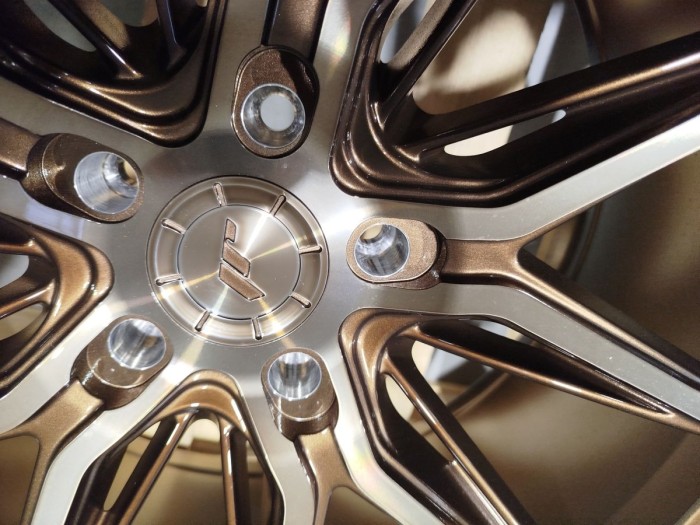 Set of JR44 21x9,5 ET25 + 21x10,5 ET28 5x112 Platinum Bronze (2)