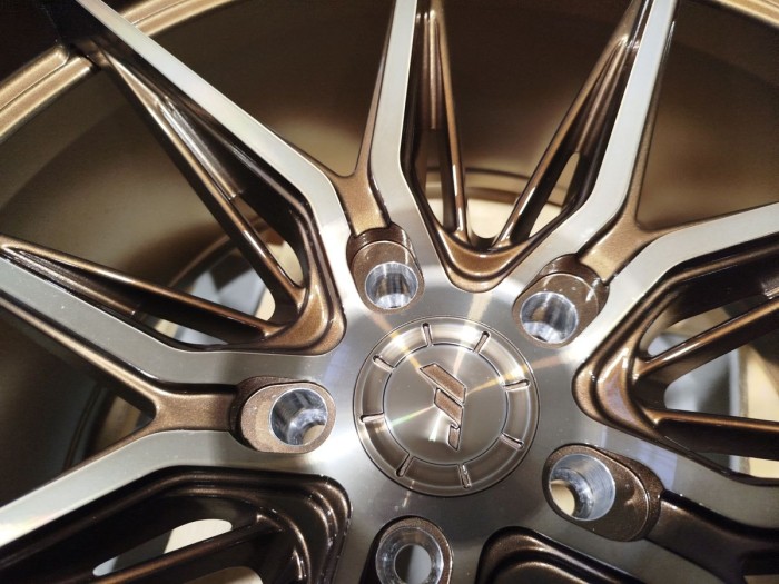 Set of JR44 21x9,5 ET25 + 21x10,5 ET28 5x112 Platinum Bronze (3)