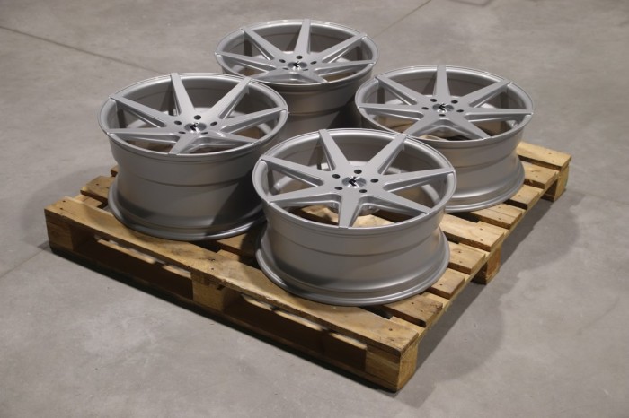 Set of JR20 20x8,5 ET35 + 20x10 ET40 5x112 Gloss Silver (1)