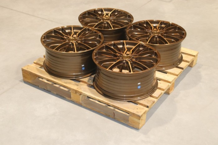 Set of CVR7 20x9 ET35 5x112 Brushed Bronze (1)