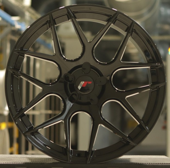 JR Wheels JR18 20x11 Gloss Black (1)
