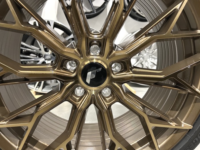 Koła letnie 20 5x112 Japan Racing JR49 Audi A6 C8 C9 A7 4K 255/40R20 Bridgestone (3)