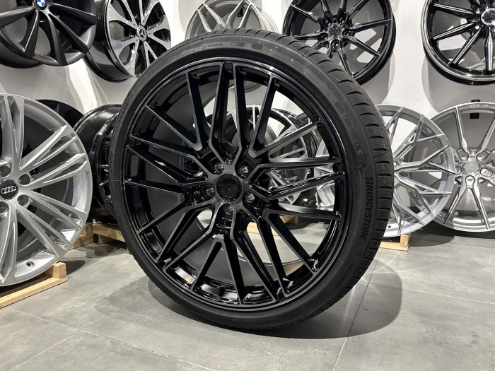 Koła letnie 21 x9.5 5x112 ET30 Japan Racing JR38 Audi A7 255/35R21 Bridgestone (2)