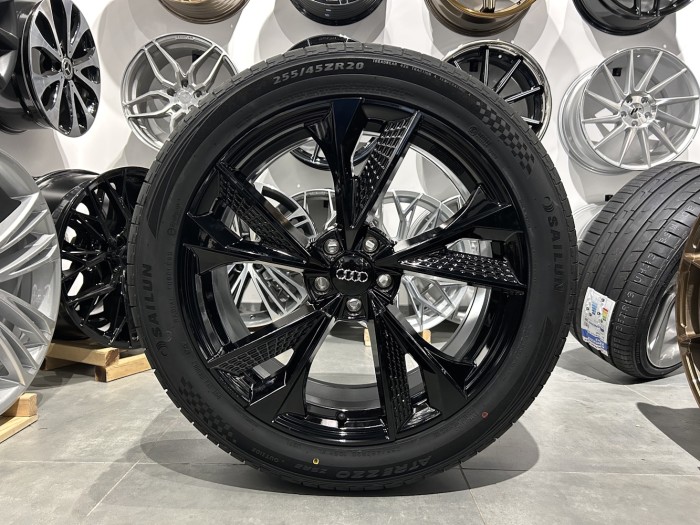 Koła letnie MAM RS6 20 5x112 Audi Q5  Sailun 255/45R20 (1)