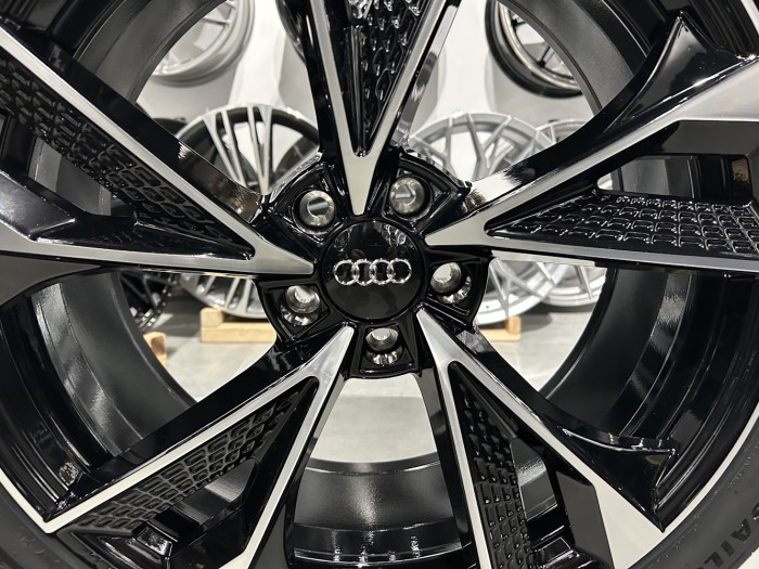 Koła letnie MAM RS6 20 5x112 Audi A6 C7 A7 4G Sailun 255/35R20 (4)