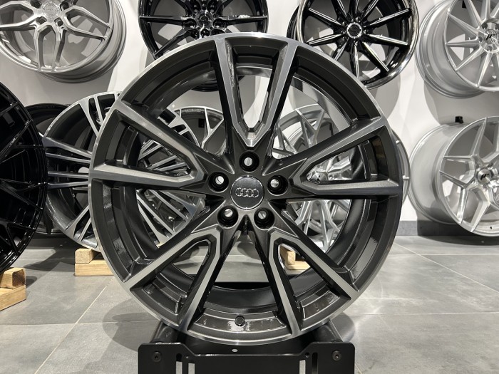 Oryginalne felgi 20 5x112 ET39 Audi 80A071490A (1)