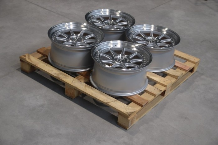 Set of JR47 18x8,5 ET35 5x110 Silver Machined Face (1)