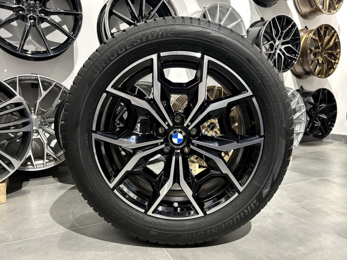 Oryginalne koła zimowe BMW 19 5x112 G01 X3 G02 X4 Bridgestone (1)