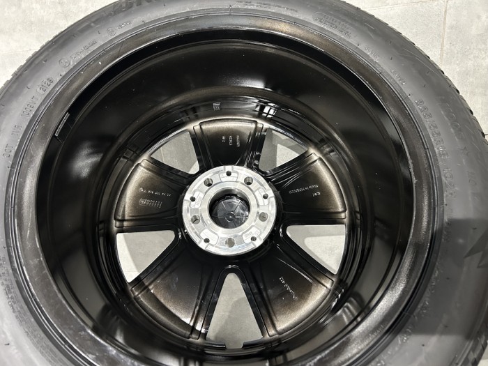 Oryginalne koła zimowe 18 5x112 ET32.5 MERCEDES E W214 A2144012800 Bridgestone (5)