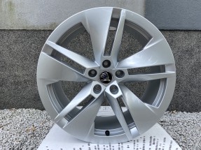 19” 5x112 Oryginalne felgi SKODA ENYAQ 5LA601025B