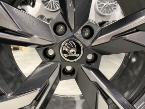 19” 5x112 Oryginalne felgi SKODA OCTAVIA IV NX TAURUS