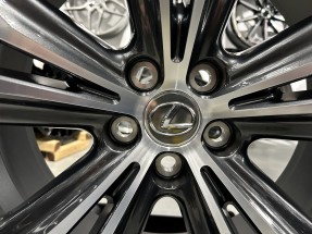 Obrazek 2 dla: Oryginalna felga 20 5x114.3 ET30 60.1 Lexus RX Toyota Highlander