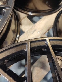 Obrazek 2 dla: Set of CVR1 20x9 ET35 + 20x10 ET42 5x112 Gloss Bronze