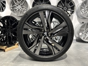 Obrazek dla: Oryginalne koła letnie 19 5x108 ET44 Peugeot 508